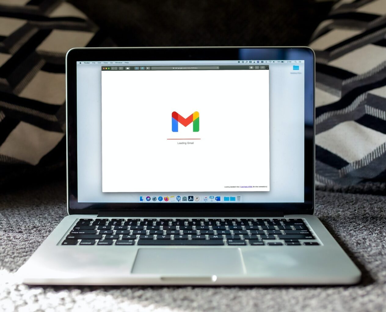 Image of an inbox on a laptop